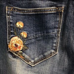 DIFTWOOD EMBROIDERED SIZE 27 JEANS